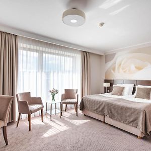 Premium Sea side Room